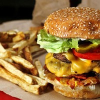 five_guys_burger_flipped-630x ...