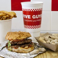 Restaurant Review: Five Guys Burger and Fries | Daily Bruin
