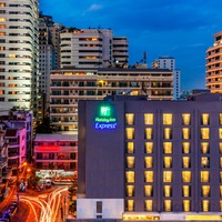 Holiday Inn Express Bangkok Sukhumvit 11 Hotel in Bangkok ...