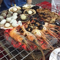 Travel in Thai: Mangkorn Seafood มังกรซีฟู้ด