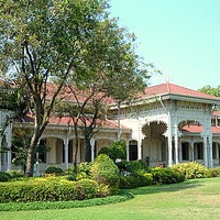 The Abhisek Dusit Throne Hall – in support of Thai handicraft