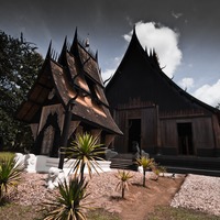 The Black House in Chiang Rai - Baan Dam / The Black House in ...