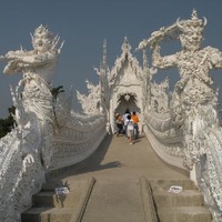 white temple - 白龍寺照片- TripAdvisor