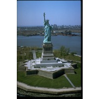 File:Statue of Liberty National Monument STLI2258.jpg - Wikimedia ...