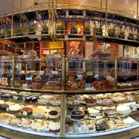 Cafe Lalo, Upper West Side NYC. Eat drink and be merry! | New york ...