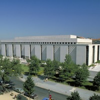 National Museum of American History, Kenneth E. Behring Center ...