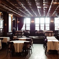 Keens Steakhouse | New York | FIJI Water