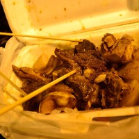 澳門美食│明記牛什美食,新馬路上排隊人潮不斷的牛雜攤~ 迷路也可以